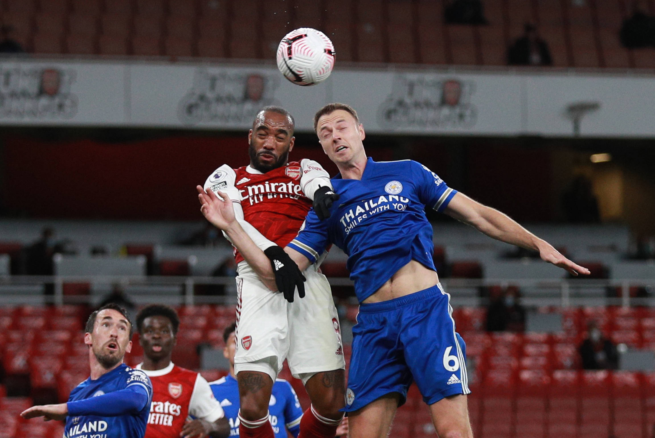 毕包vs巴黎首发：尼科·威廉姆斯对决KK7，维蒂尼亚在列